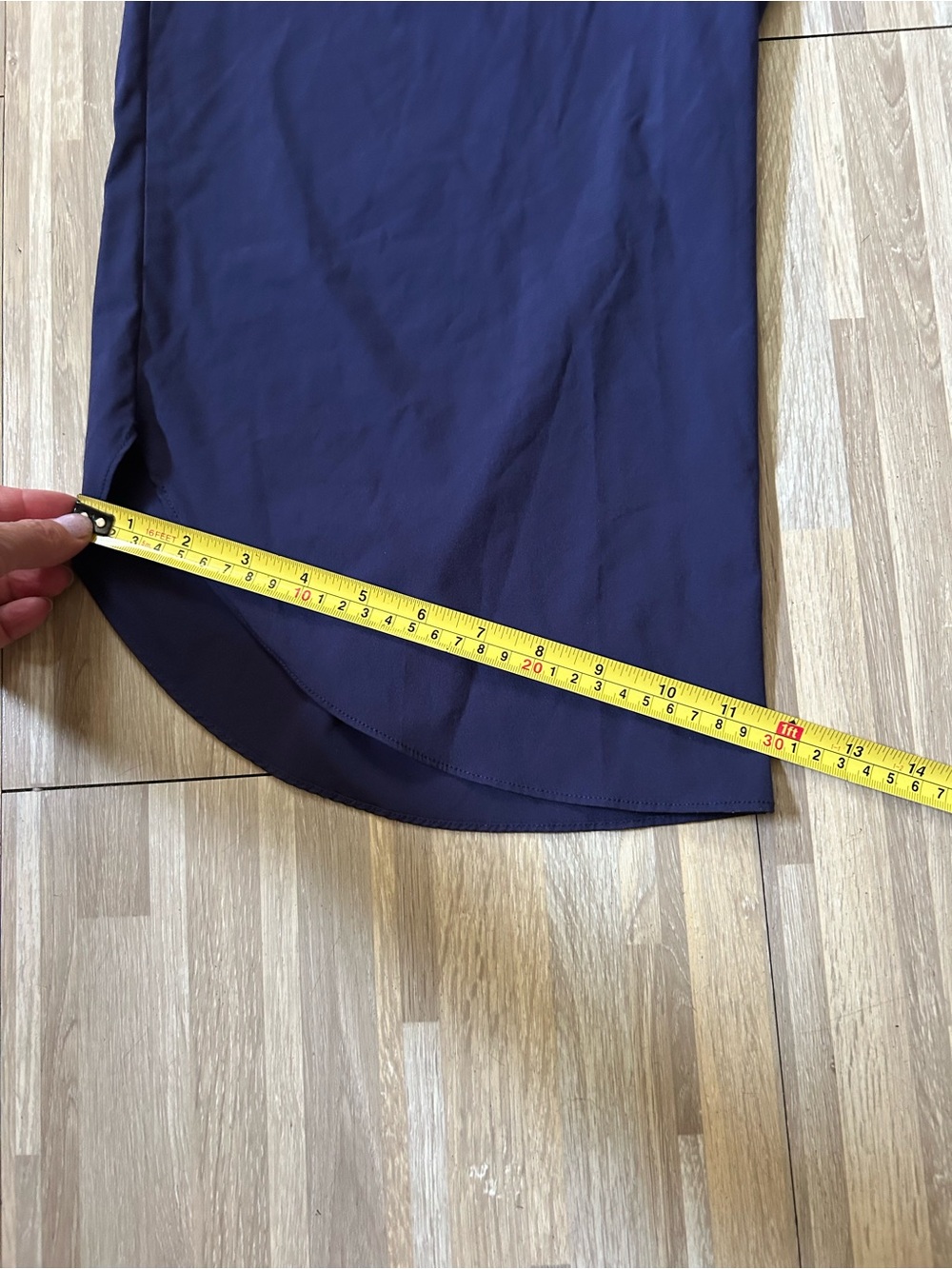 Halara Breezeful High Waisted Tummy Control Split Hem Quick Dry Capri Pants Sz L - Picture 4 of 10